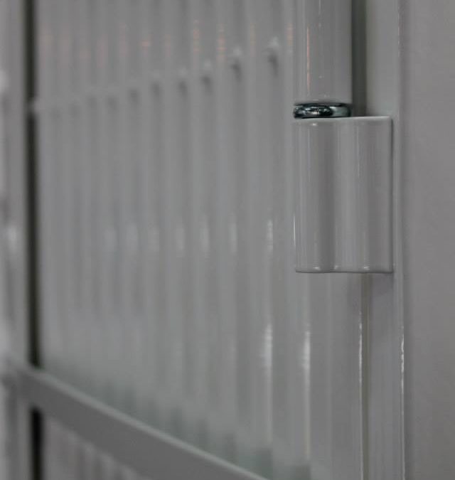 Extendable and Folding Gate